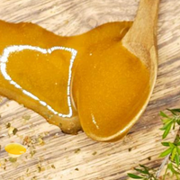 Le miel de Manuka est-il meilleur que le miel normal ? Un guide complet